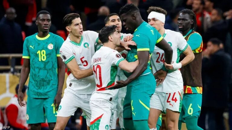 عضو بارز في الكاف يعتذر ويعترف بتعرّض المنتخب المغربي للظلم