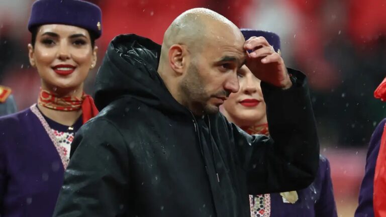 بطل العالم يقترب من الانضمام للطاقم الفني للمنتخب المغربي قبل مونديال 2026